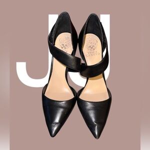 Vince Camuto vc carlotte Black Pointed Toe Heels